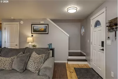 1198 Filbert St, Jefferson, OR 97352 - Photo 5