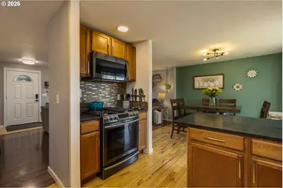 1198 Filbert St, Jefferson, OR 97352 - Photo 9