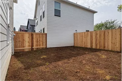 7725 SE Lambert St, Portland, OR 97206 - Photo 33