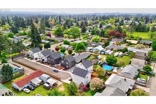 7725 SE Lambert St, Portland, OR 97206 - Photo 37