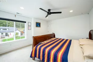 3111 NW 2nd St, McMinnville, OR 97128 - Photo 25