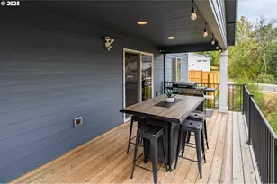 3111 NW 2nd St, McMinnville, OR 97128 - Photo 37