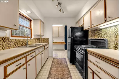 8514 N Dana Ave, Portland, OR 97203 - Photo 11