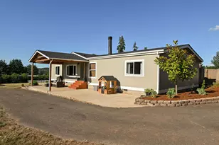 20525 S Farris Ct, Colton, OR 97017 - Photo 3