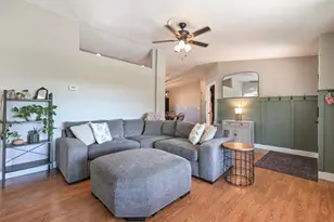 20525 S Farris Ct, Colton, OR 97017 - Photo 11