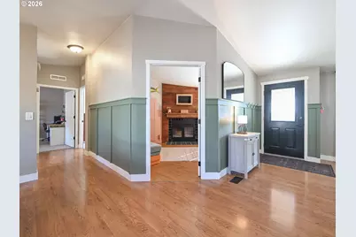 20525 S Farris Ct, Colton, OR 97017 - Photo 7