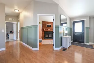 20525 S Farris Ct, Colton, OR 97017 - Photo 7