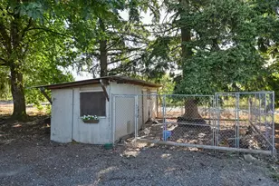 20525 S Farris Ct, Colton, OR 97017 - Photo 37