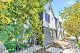 2383 SE 45th Ave, Portland, OR 97215 - Photo 3