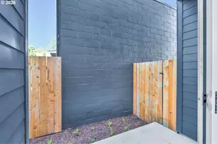 2383 SE 45th Ave, Portland, OR 97215 - Photo 13