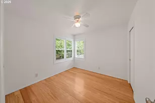 947 W Nebo St, Roseburg, OR 97471 - Photo 15