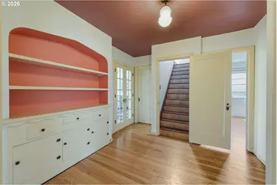 2436 NE Ainsworth St, Portland, OR 97211 - Photo 17