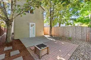 9223 N Hodge Ave, Portland, OR 97203 - Photo 33