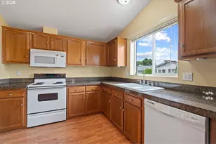 16500 SE 1st St, Vancouver, WA 98684 - Photo 11