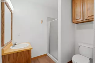 351 SE 146th Ave, Portland, OR 97233 - Photo 21