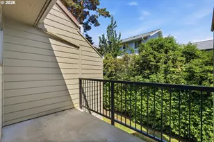 351 SE 146th Ave, Portland, OR 97233 - Photo 25