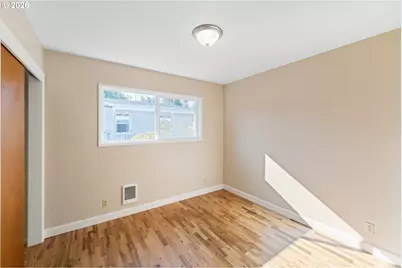 2165 Lewis St, North Bend, OR 97459 - Photo 13
