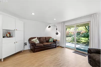 11742 SW Boones Bend Dr, Beaverton, OR 97008 - Photo 33