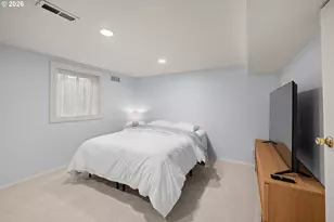 1217 SW Spring Garden St, Portland, OR 97219 - Photo 29