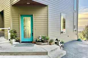 121 Greenhill Dr, Yachats, OR 97498 - Photo 5