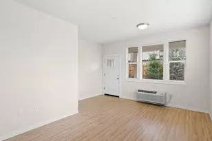 114 NE 109th Ave, Portland, OR 97220 - Photo 7