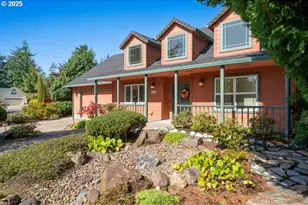 2131 E Willow Loop, Florence, OR 97439 - Photo 1