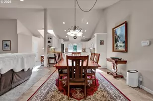 2131 E Willow Loop, Florence, OR 97439 - Photo 15