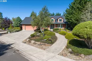 2131 E Willow Loop, Florence, OR 97439 - Photo 7