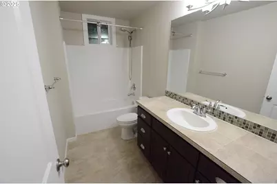 15557 SW Wren Ln, Beaverton, OR 97007 - Photo 17