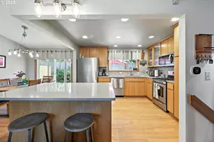 2712 SW 31st St, Gresham, OR 97080 - Photo 7