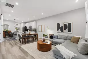 7074 SE Blanton St, Hillsboro, OR 97123 - Photo 7