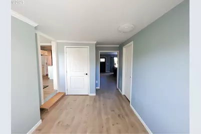 1925 Myrtle St, Baker City, OR 97814 - Photo 17