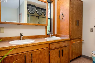 1963 SW Myers Pl, Gresham, OR 97080 - Photo 19