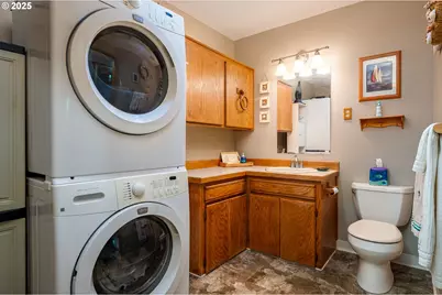 1963 SW Myers Pl, Gresham, OR 97080 - Photo 29