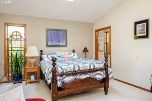 1963 SW Myers Pl, Gresham, OR 97080 - Photo 17