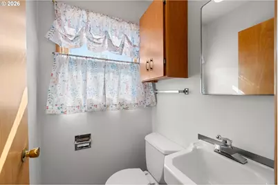14220 NE San Rafael St, Portland, OR 97230 - Photo 9