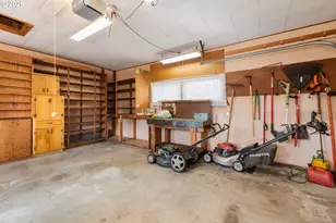 14220 NE San Rafael St, Portland, OR 97230 - Photo 25