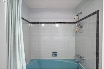 14220 NE San Rafael St, Portland, OR 97230 - Photo 13