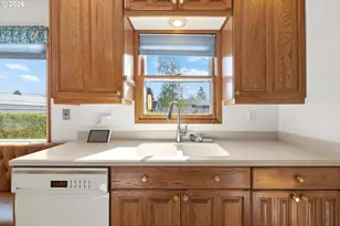14220 NE San Rafael St, Portland, OR 97230 - Photo 7