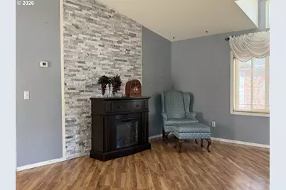 910 Cowl St #52, Milton-Freewater, OR 97862 - Photo 3
