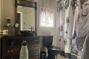 910 Cowl St, Milton-Freewater, OR 97862 - Photo 9