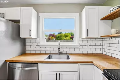 3021 SE 3rd Ave, Camas, WA 98607 - Photo 13