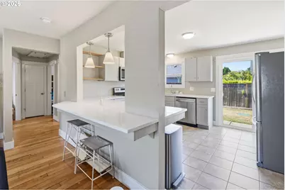 32671 E Mill St, Coburg, OR 97408 - Photo 9