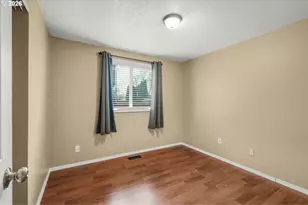 21831 SW Kristin Ct, Beaverton, OR 97003 - Photo 17