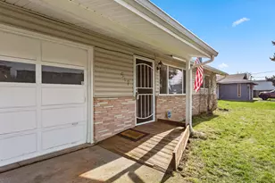 517 NE 106th Ave, Vancouver, WA 98664 - Photo 3