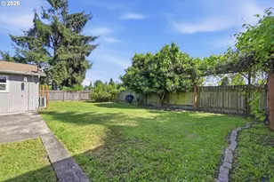 1233 Kenray Loop, Springfield, OR 97477 - Photo 25