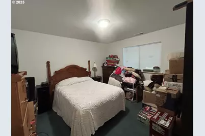 2343 NW Chambers Dr, Roseburg, OR 97471 - Photo 23