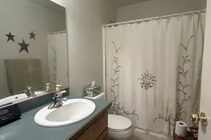 2343 NW Chambers Dr, Roseburg, OR 97471 - Photo 27