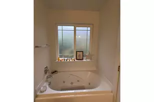 2343 NW Chambers Dr, Roseburg, OR 97471 - Photo 21