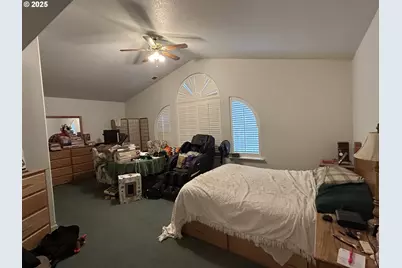 2343 NW Chambers Dr, Roseburg, OR 97471 - Photo 17